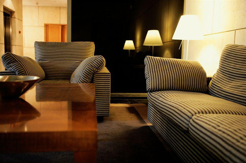Ac Hotel Diagonal L'Illa By Marriott Barcelona Exterior foto